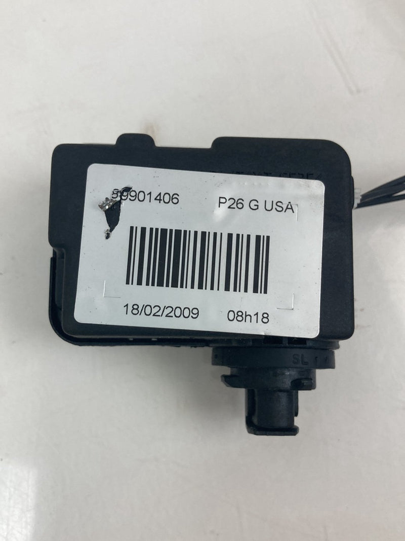 2007 Volvo S60 - Headlight Relay PN: 89901406 89024777