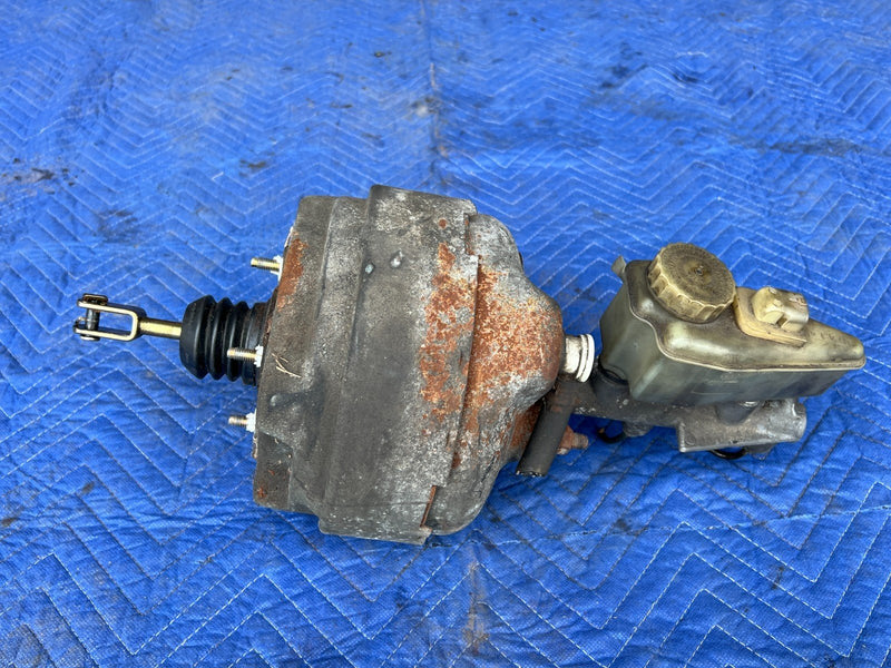 1992-1995 Volvo 940 740 Brake Booster & Master Cylinder Assembly OEM #3259EM