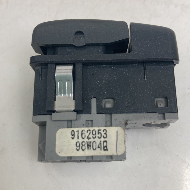 1998-2000 Volvo V70 Traction Control Switch Button 9162953 OEM #5164M