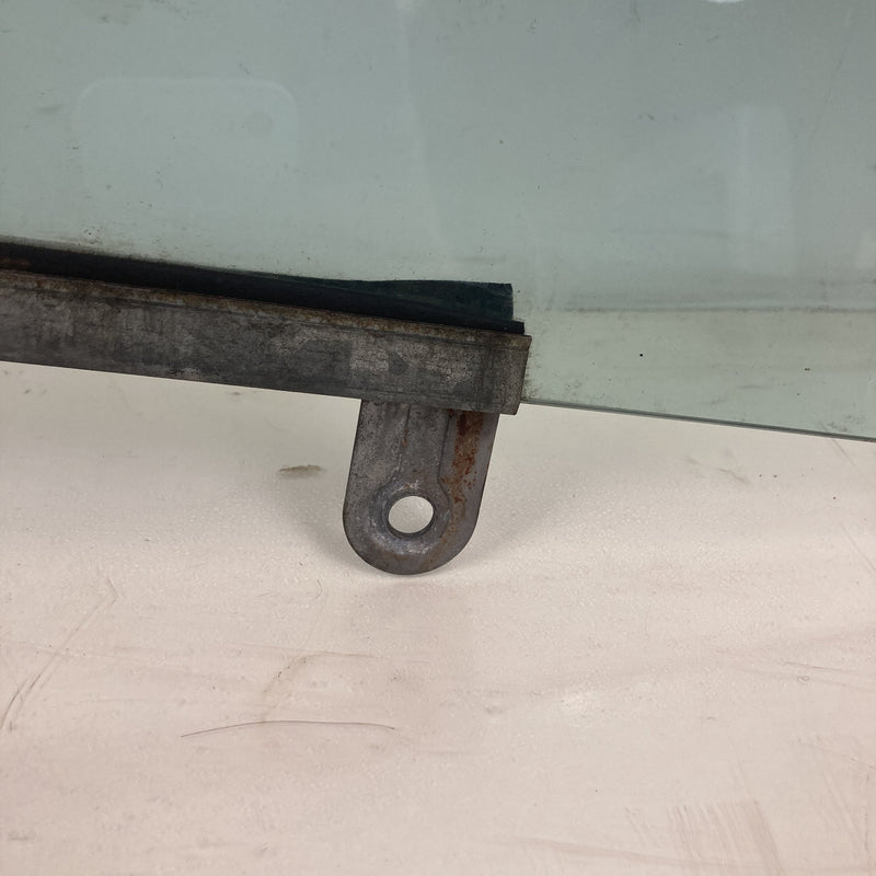 1981-1985 Volvo 240 245 Front Right Window Glass Passenger OEM