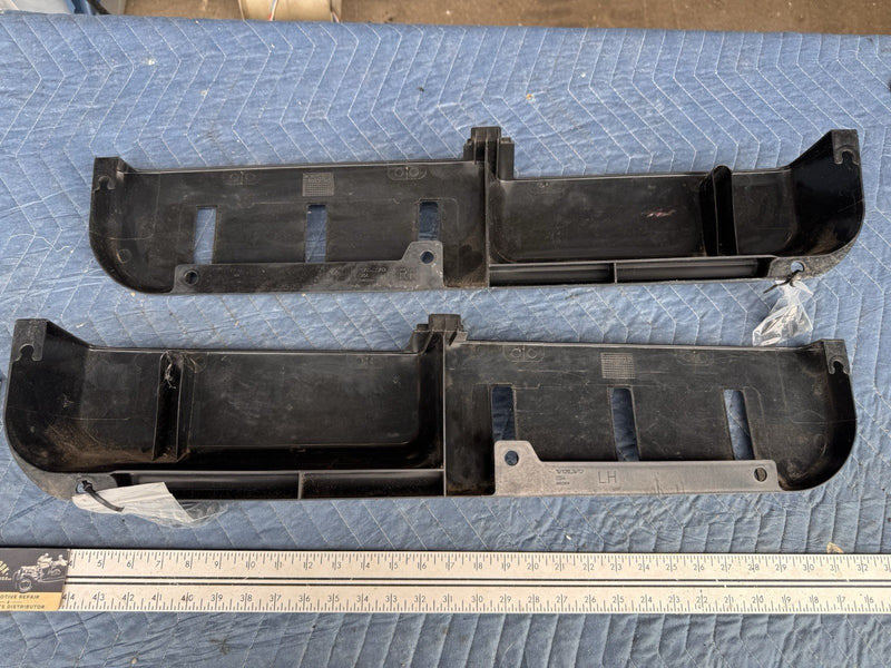 1986-1993 Volvo 240 244 245 Front Door Map Pocket Trim Pair Black OEM #4920E