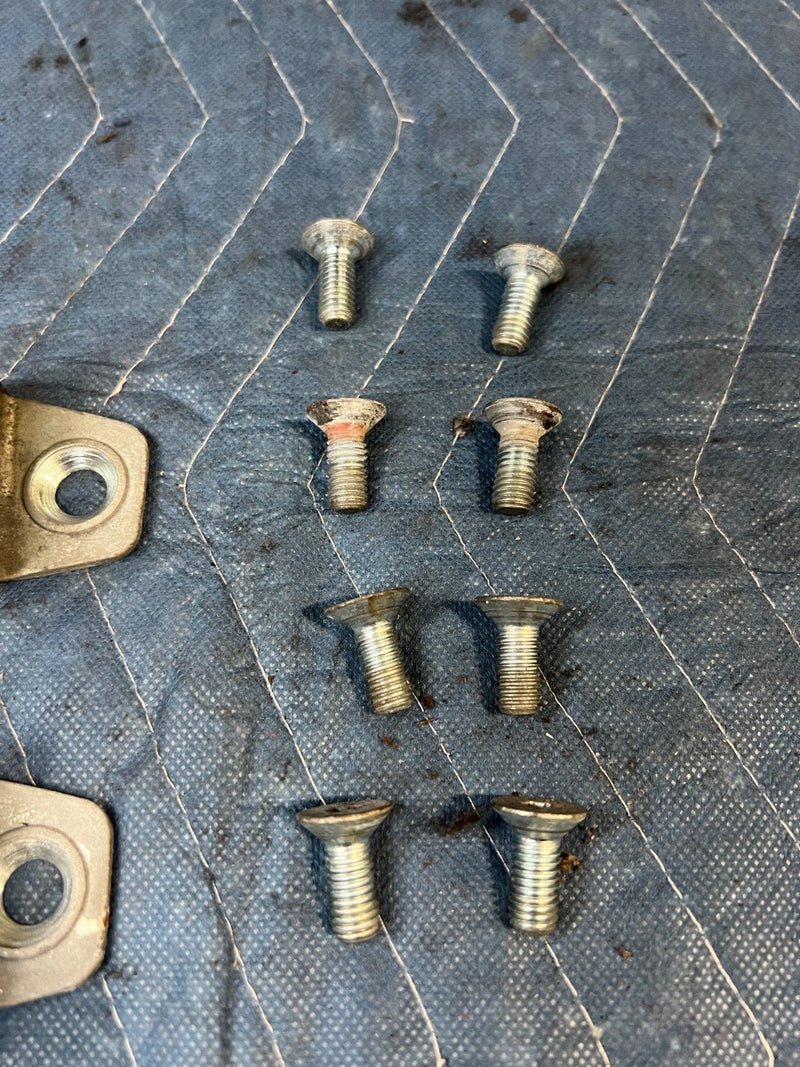 1986-1995 Mercedes 300D W124 Front Rear RH & LH Door Striker Set OEM #2820EM