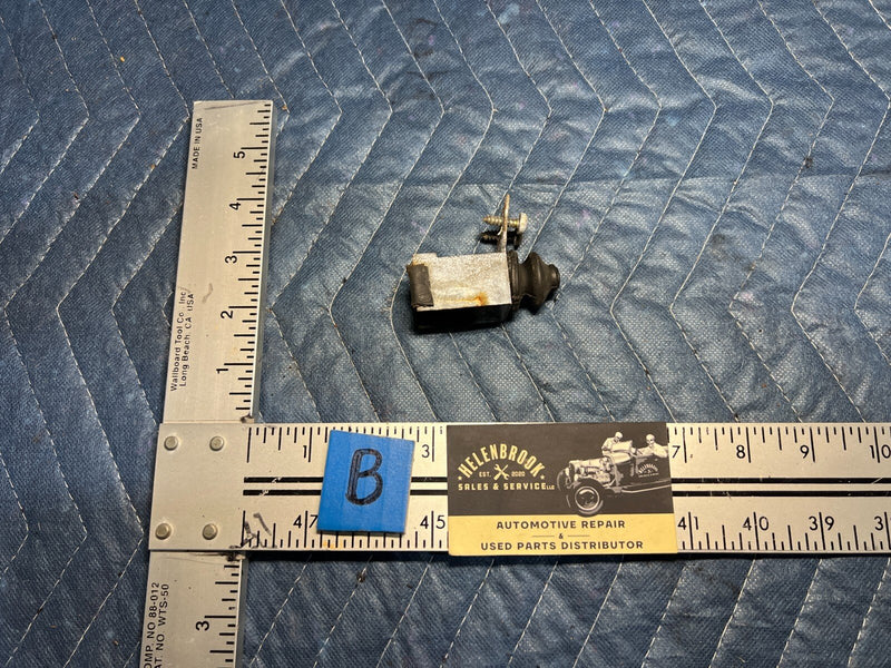 1983-1985 Porsche 944 Door Open Close Contact Dome Light Switch OEM #2492EM