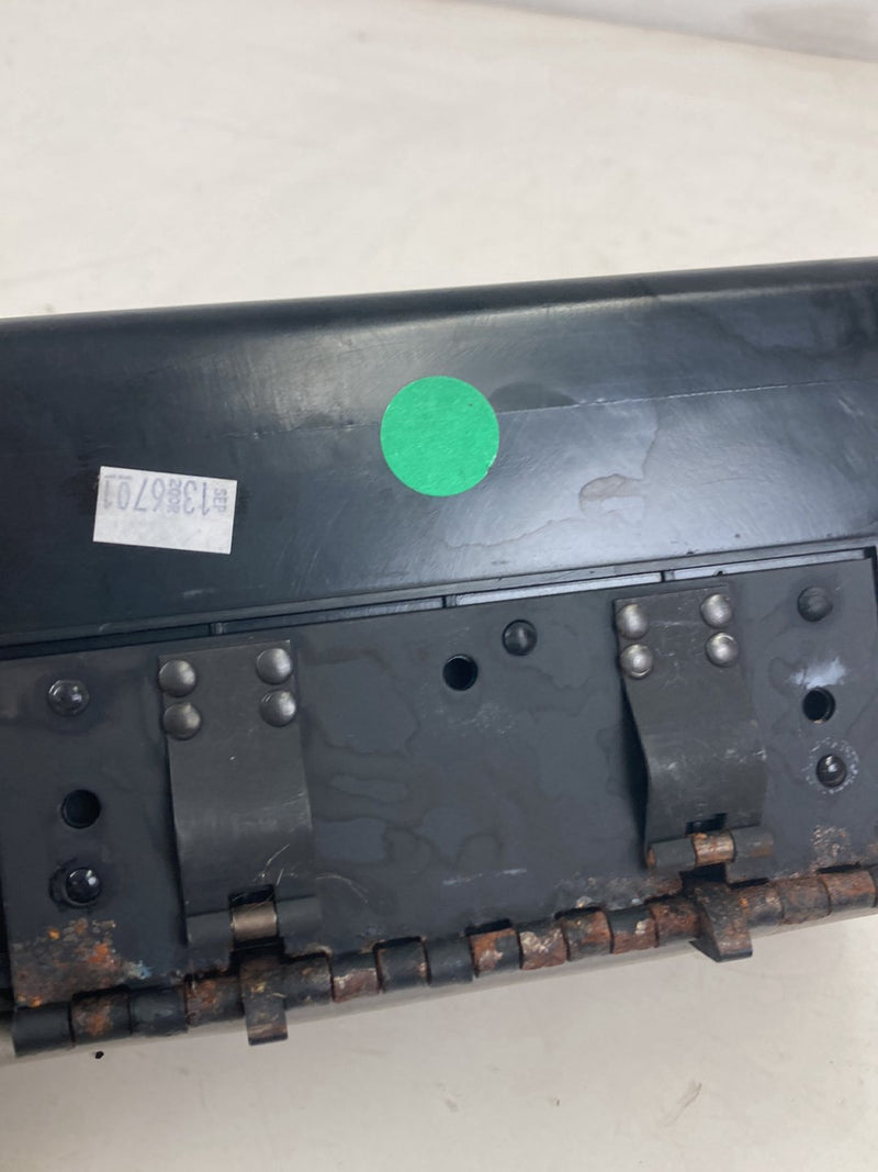 2002-2005 Lincoln Town Car Signature Dash Cup Holder OEM #5147M