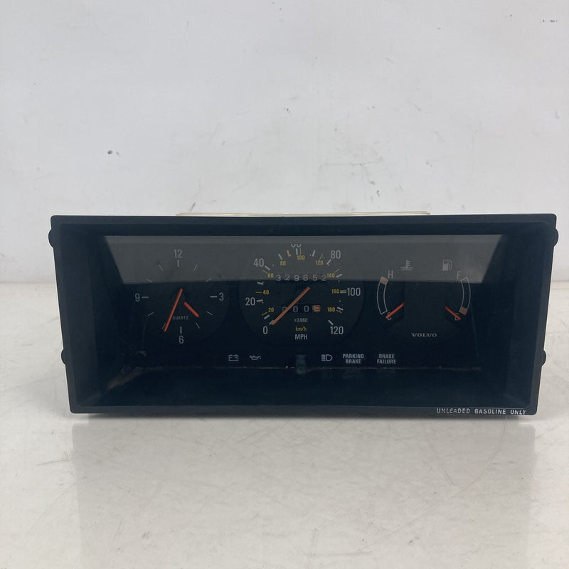 1981-1985 Volvo 240 245 Gauge Cluster Speedometer 1324797 OEM