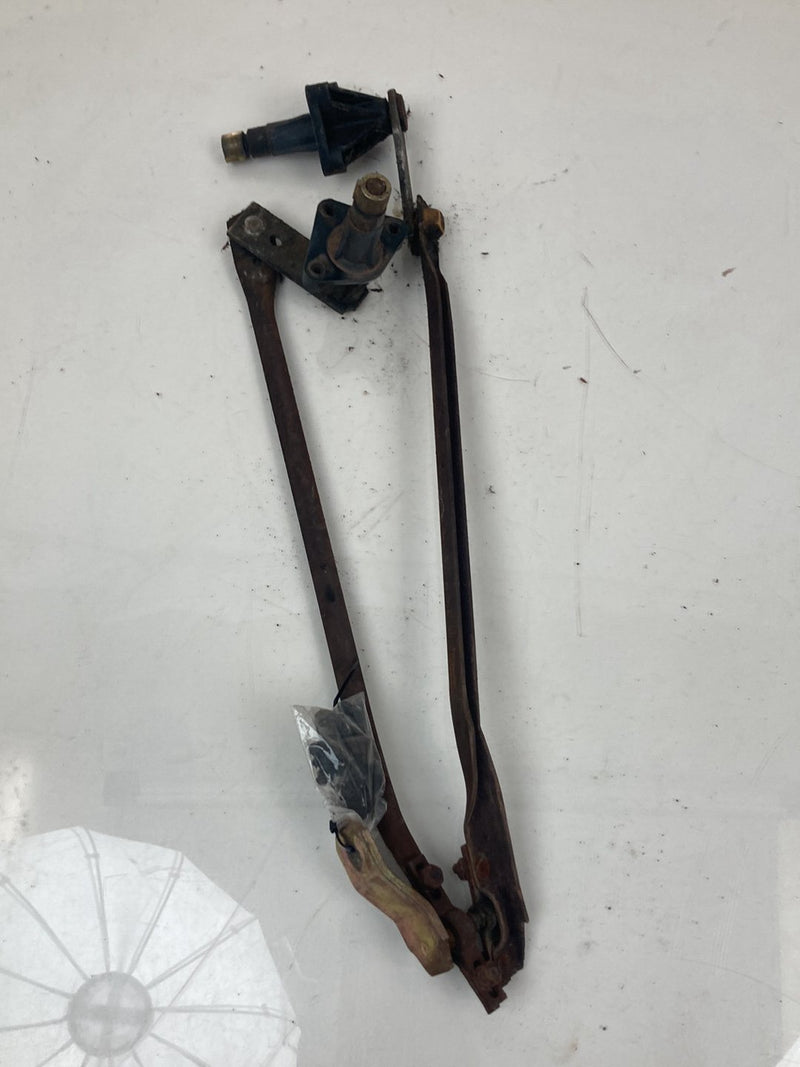 1996 Chevrolet Silverado GMT800 - Wiper Linkage