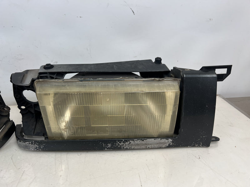 1989-1995 Volvo 740 940 Left Right Non-Fog Light Headlight Lamp Pair OEM #6798EM