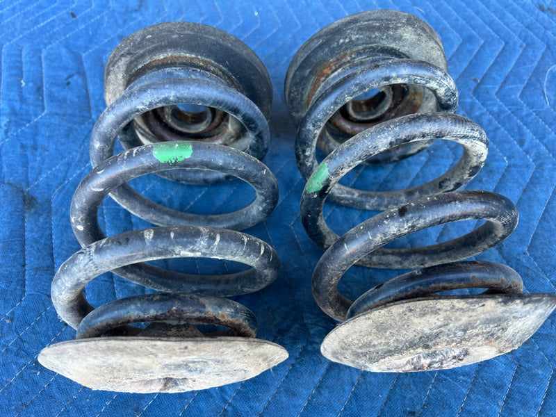 2000-2005 BMW 330xi 325xi E46 Rear Suspension Coil Spring Shock Pair OEM #4829EM