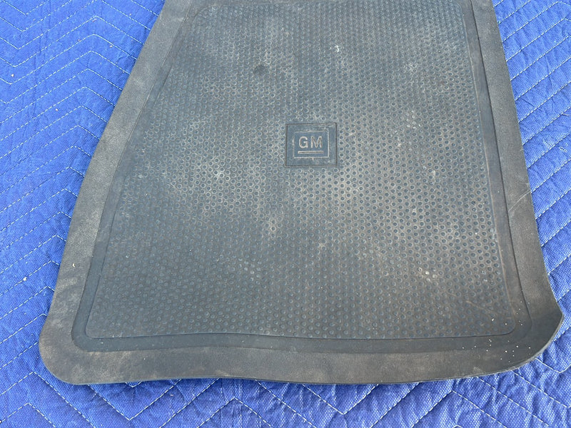 1988-1998 Chevrolet Silverado GMC Front Floor Mat Pair 92115707007 OEM #5135EM