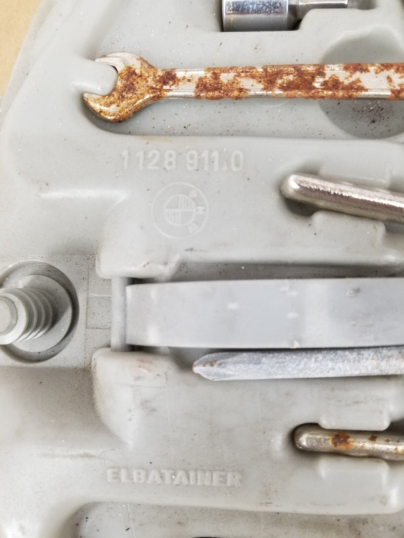1984-93 BMW E30 318i 325i Rear Trunk Emergency Spare Tire Tool Kit OEM #482CN