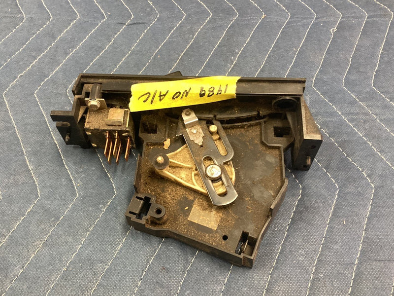 1988-1994 Chevrolet K1500 HVAC Climate Control Non AC Tahoe C2500 16054617 OEM