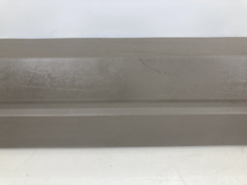 1995-1998 Chevrolet Silverado 2500 GMT400 Lower Rear Window Trim 15569517 OEM