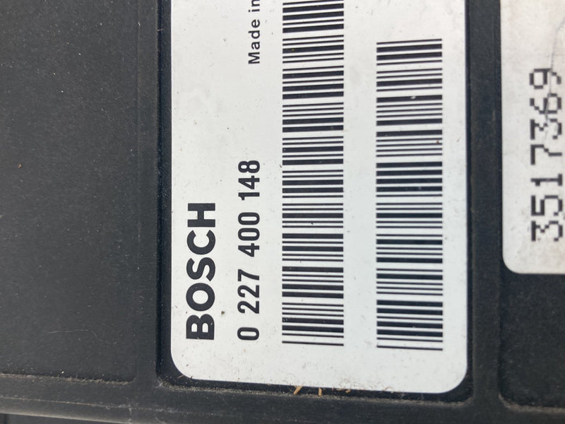 1992 Volvo 940 944 - Ignition Control Module EZK PN: 0227400148 3517369