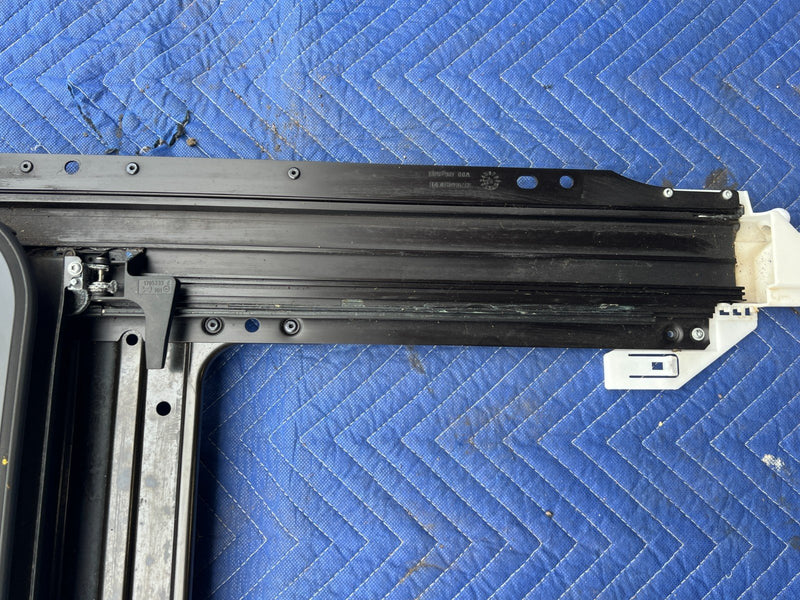 2005-2011 Audi A6 Sunroof Sun Moon Roof Assembly Glass & Tracking OEM #3389EM