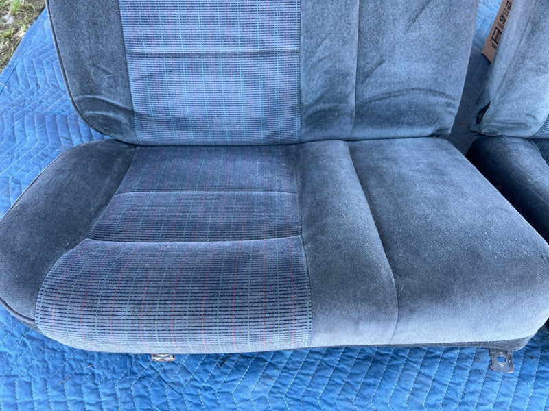 47023085