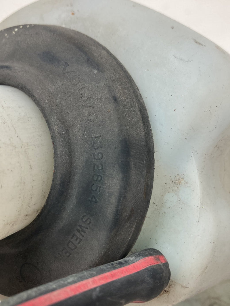 1992 Volvo 940 944 - Windshield Washer Reservoir PN: 3538453 1392854
