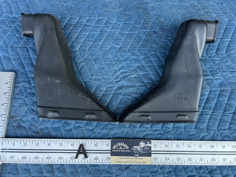 2003-2008 Toyota Corolla Left & Right AC Heat Air Duct Vent Pair OEM #3333EM