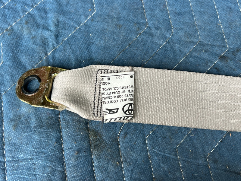 2002-2006  Toyota Camry LH Left Driver Front Seat Belt Assembly OEM #105DU