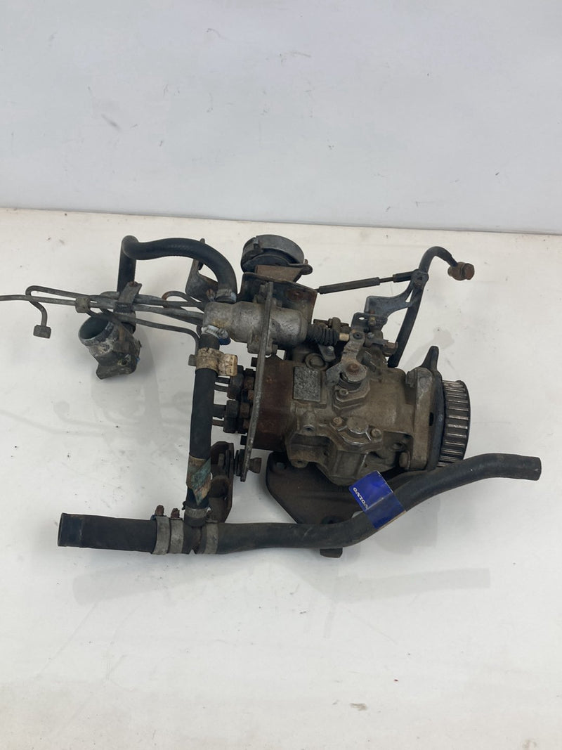 1980 Volvo 244 - Injector Pump PN: 0460406009 072130107 C