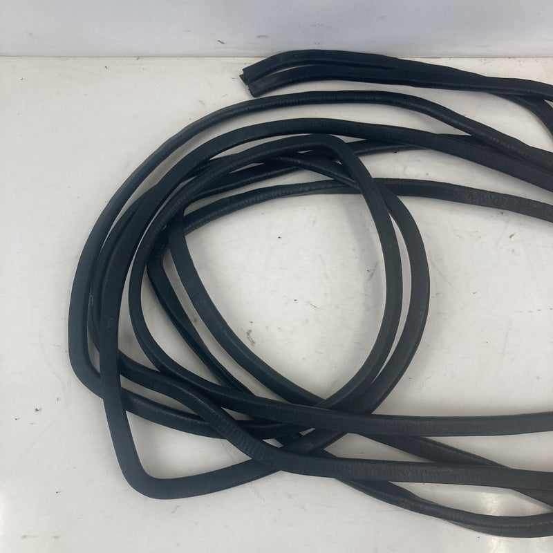 1981-1985 Volvo 240 245 Door Seal Set of 4 Pinch Weld Trim OEM