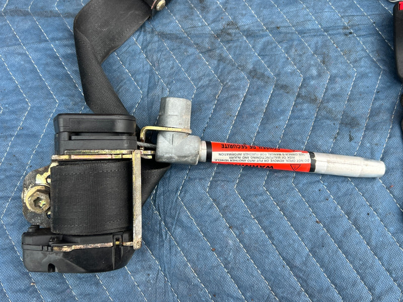 1992-1995 Volvo 940 740 Passenger Front Seat Belt Retractor & Buckle OEM #3288EM
