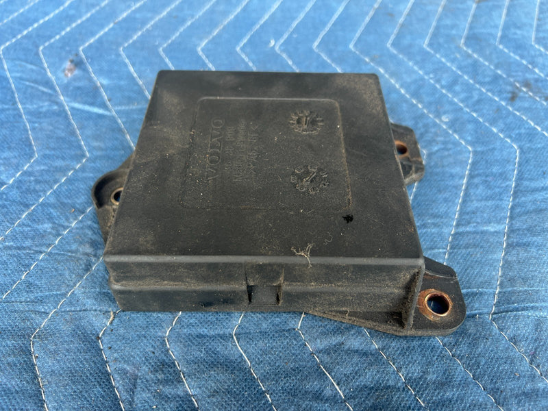 1992-1995 Volvo 940 740 Firewall Engine Bay Counter Weight Block OEM #3208EM