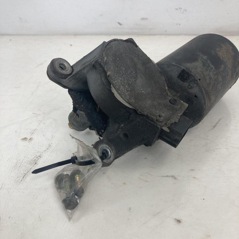 1981-1985 Volvo 240 245 Wiper Motor Transmission 1312346 OEM