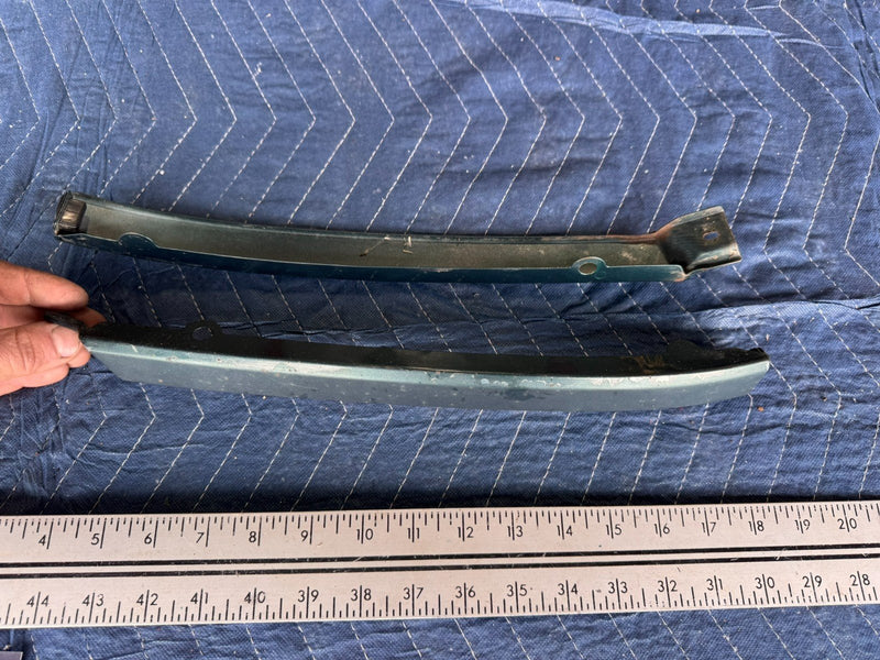 1998-2000 Toyota RAV4 Under Headlight Trim Pair Green LH RH 53935-42010 #2276CN
