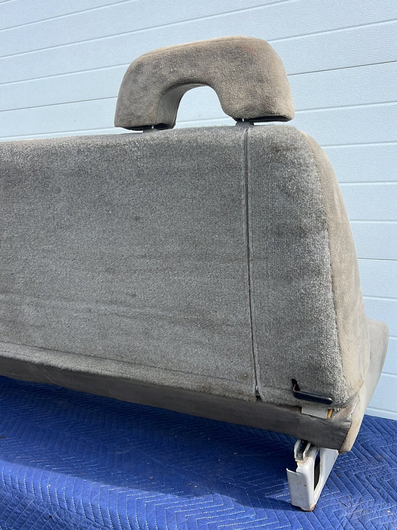 Chevrolet Silverado - Seat Front Pair