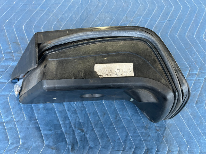 1986-1995 Mercedes 300D W124 Rear Left LH Driver Tail Light Lamp OEM #2647EM