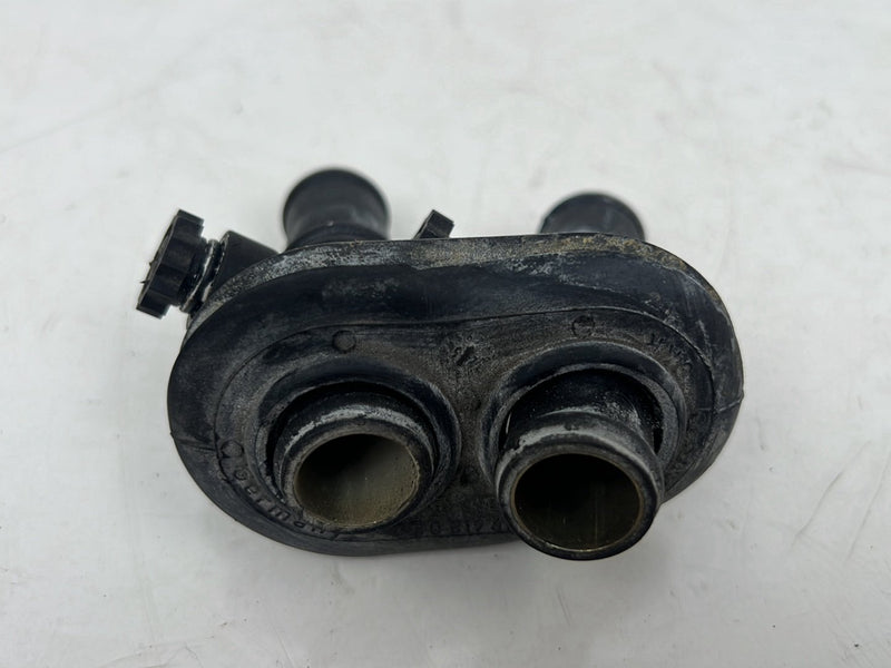 1996-2003 Audi S8 D2 A8 Coolant Release Valve Grommet Seal Rubber OEM #6541EM