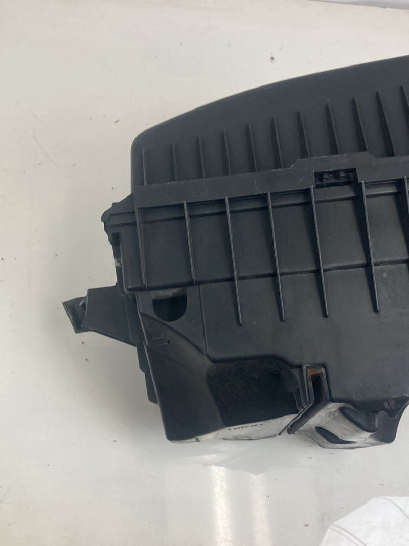 2005 Volvo XC90 I 275 Air Filter Box Assembly 8638962 OEM #4865M