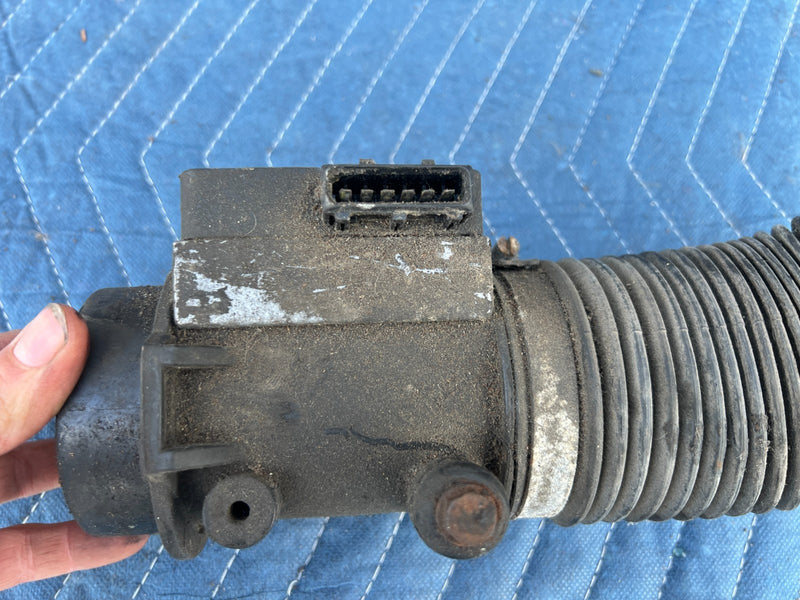 1986-1993 Volvo 240 244 Sedan Air Intake Tube Hose 1367454 MAF Duct OEM #4222EM