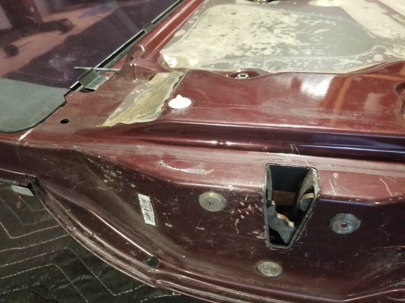 1984-93 BMW E30 318i 325i Front Driver Left LH Burgundy Door Panel OEM #CN602