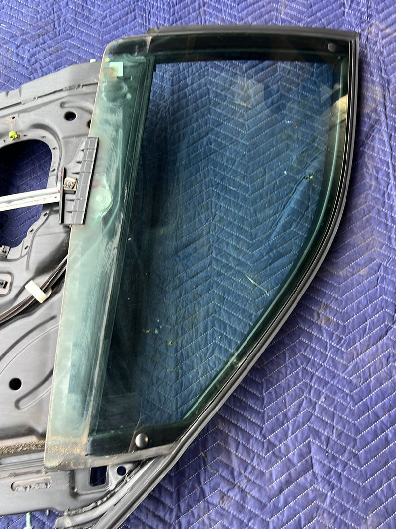 1996-2003 Audi S8 D2 A8 Front Right Door w/ Window Glass & Actuator OEM #6368EM