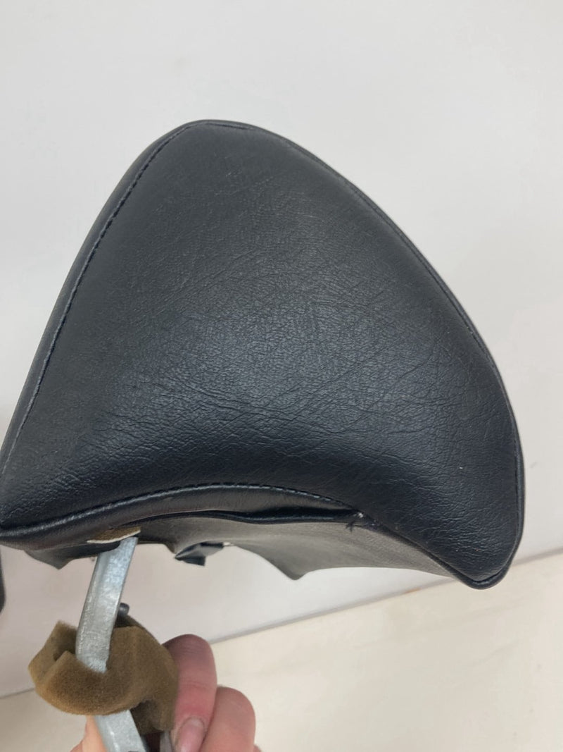 1992 Volvo 940 944 - Headrest PN: 0290002