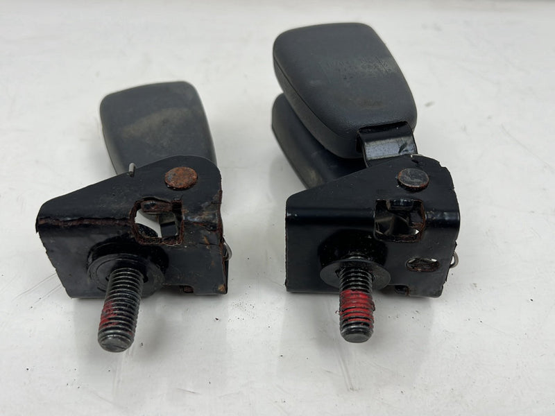 2004-2007 Volvo S60R S60 Sedan Rear Seat Belt Buckle Set of 3 OEM #5816EM