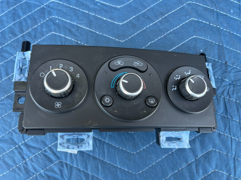 2006-2010 Pontiac G6  Dash Climate Control Switch Heat AC Knob HVAC OEM #11DU
