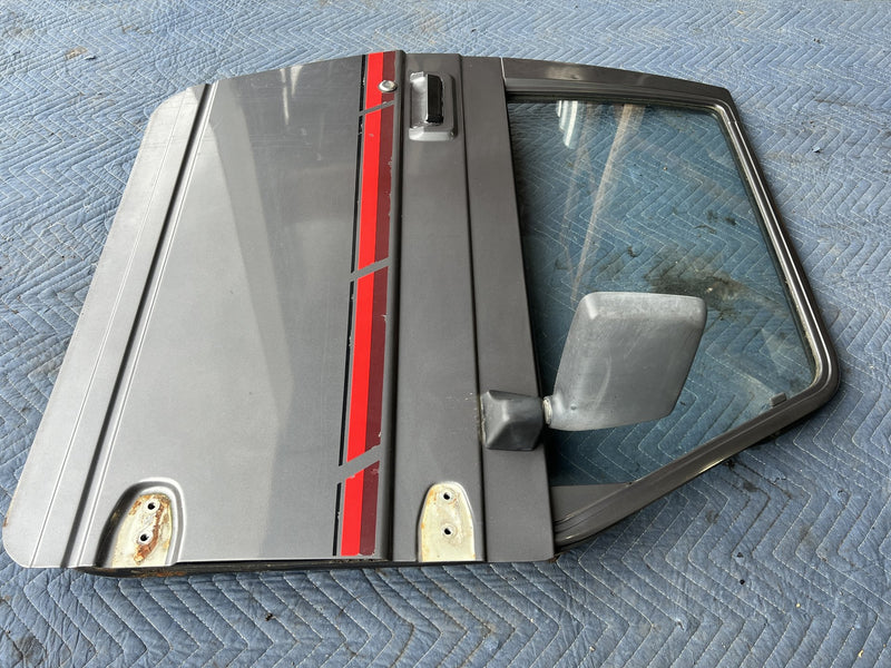 1985-1988 Suzuki Samurai Front Passenger Right Door Assembly Gray OEM #6728EM
