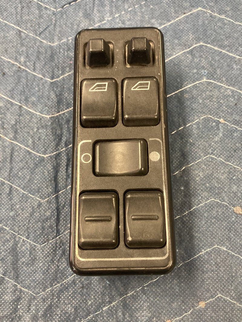 1992-1995 Volvo 940 945 740 Driver Left Master Power Window Switch OEM #6416EM