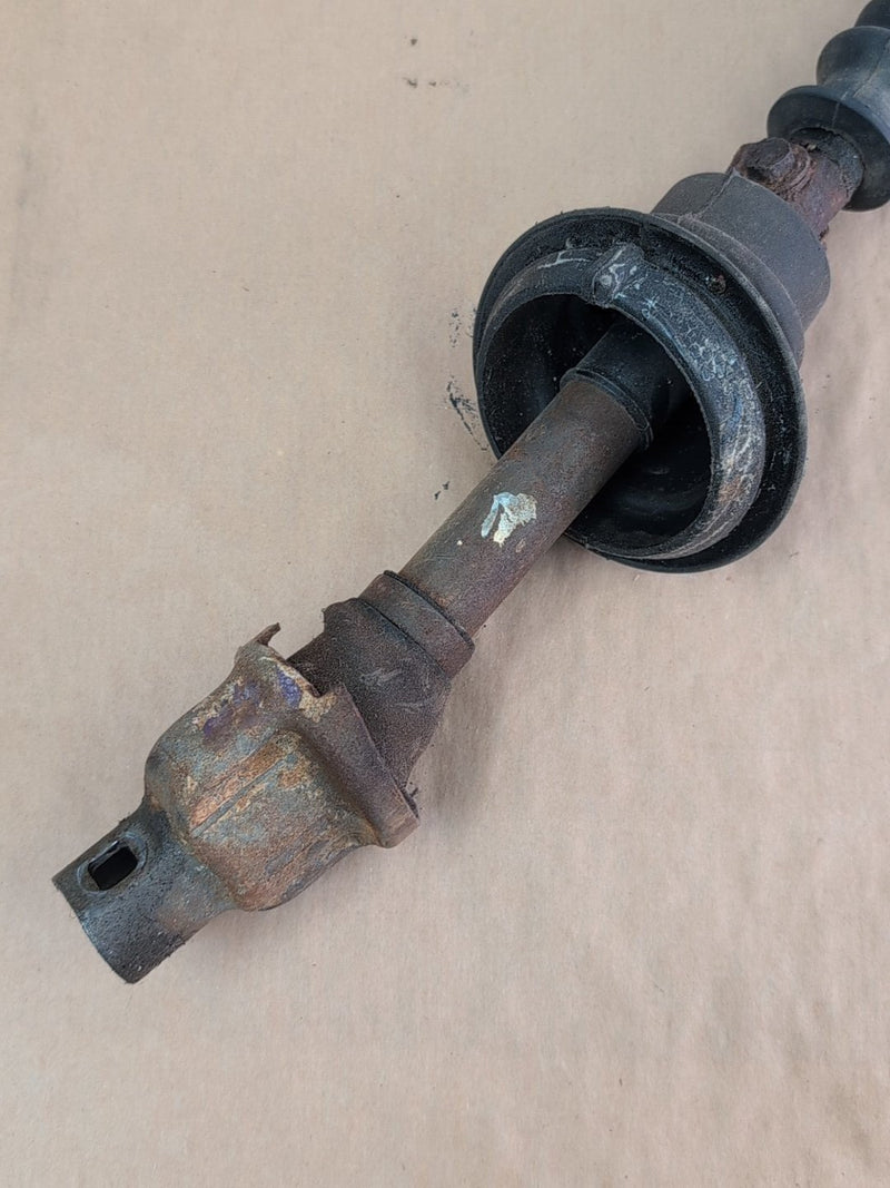 1988-1998 Chevy Suburban GMT400 Steering Intermediate Shaft Lower OEM 26033170