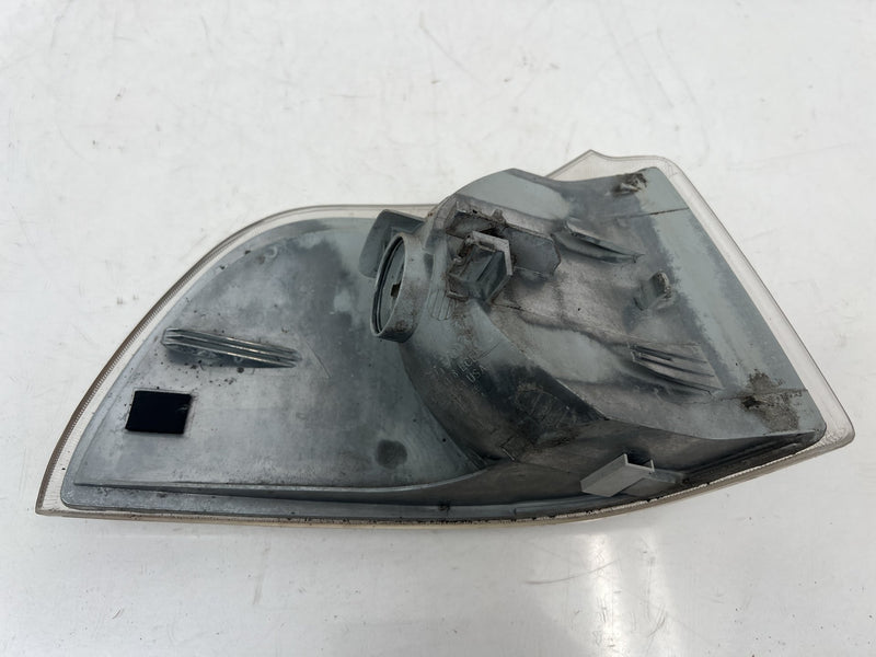 1998-2000 Volvo S70 V70 XC Front Driver Left Turn Signal Blinker OEM #6889EM