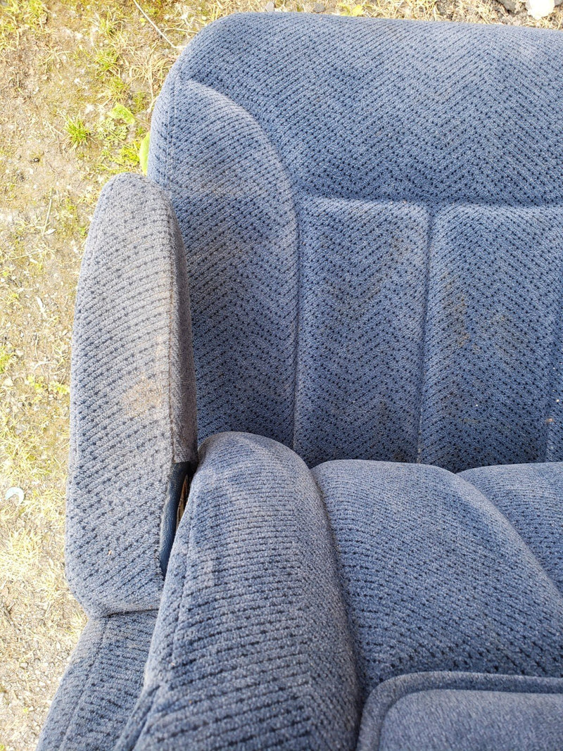 1988-1998 Chevy GMC GM 1500 C/K Blue Passenger RH Front Bucket Seat OEM #1201CN