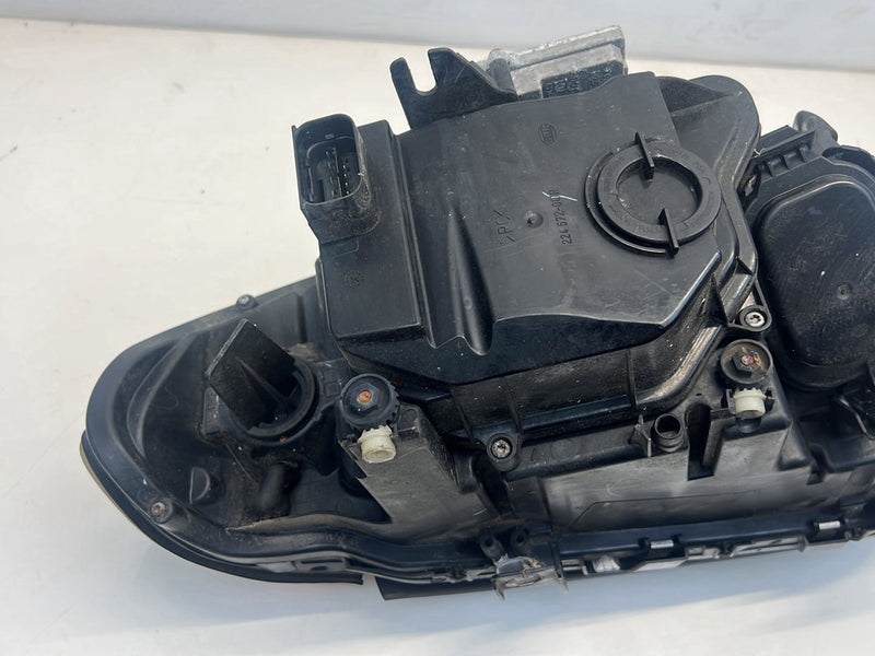 2006 BMW X5 E53 - Headlight Right PN: 22457200