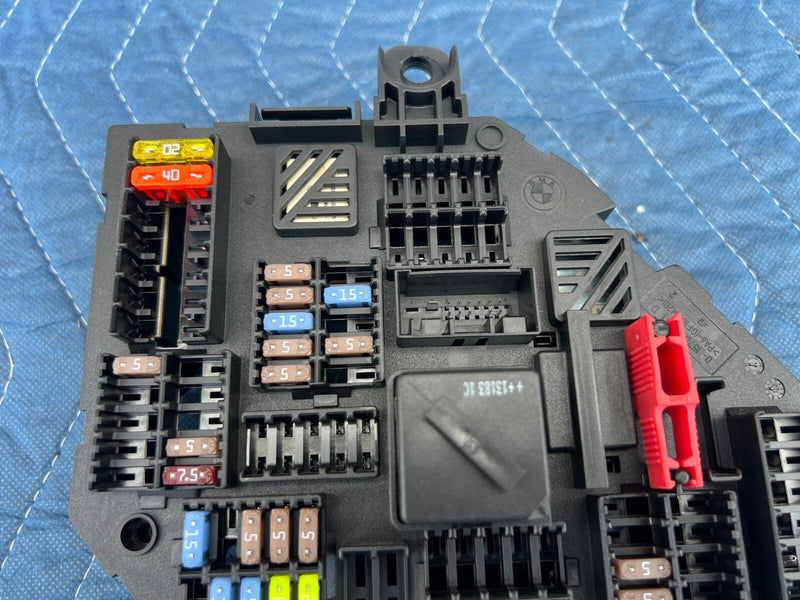 2011-2017 BMW X3 F25 Rear Hatch Trunk Fuse Box Control Module Unit OEM #2362EM