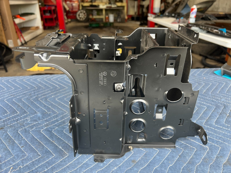 2005-2011 Audi A6 Rear DVD Amp Stereo Radio Mount Bracket 4F0035209C OEM #3381EM