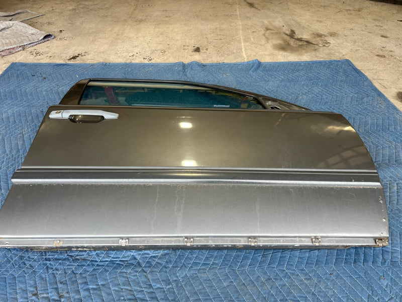 1986-1995 Mercedes 300D W124 Gray Front Passenger Right Door Assembly OEM#2585EM