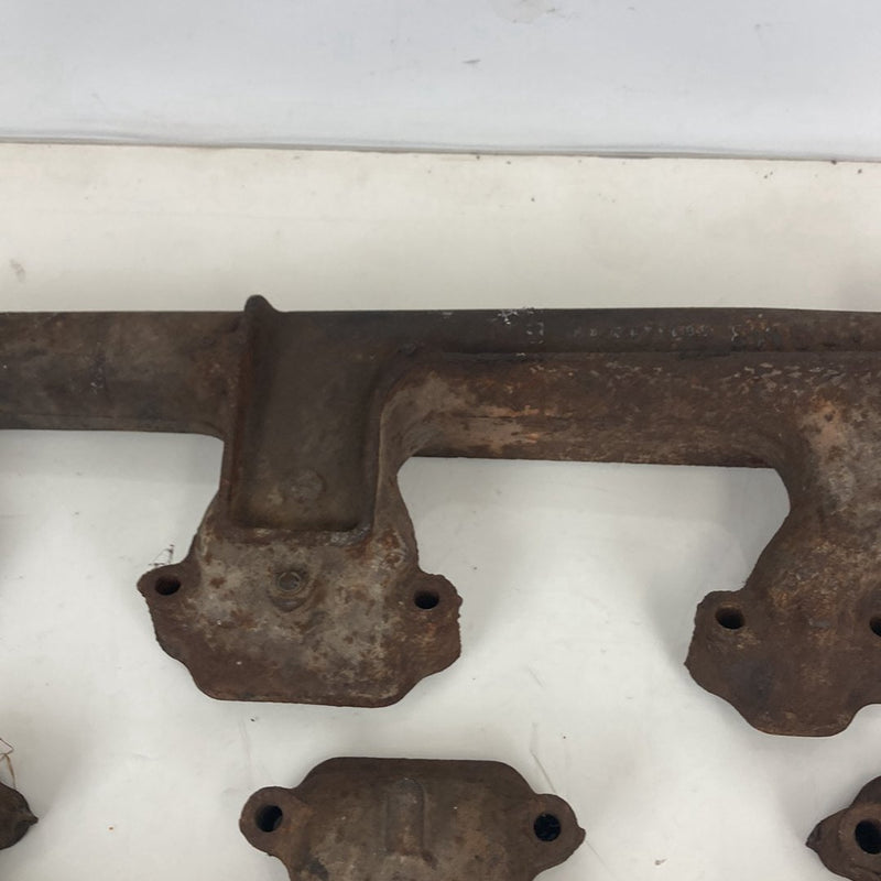 1971-1974 Chevy Camaro Small Block Exhaust Manifolds W/O Air SBC L & R #3558E