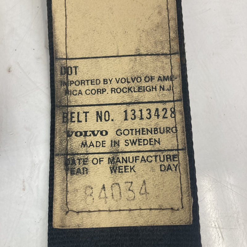 1981-1985 Volvo 240 245 Seat Belt Front Right 1313428 1210574 OEM