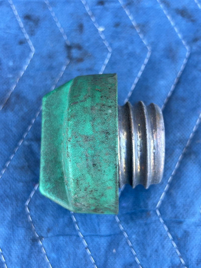 1986-1993 Volvo 240 244 245 Fuel Tank Gas Cap Green OEM #4165EM